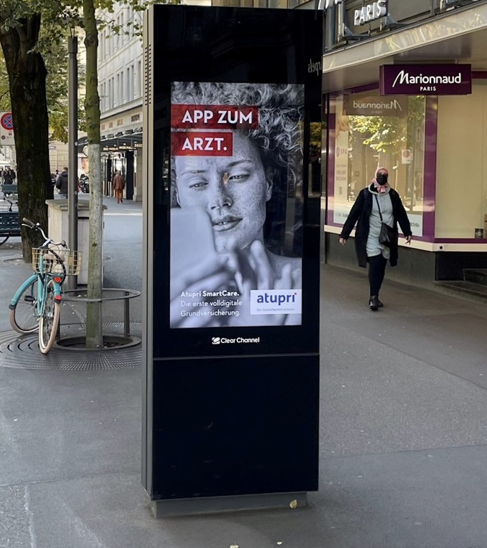 Atupri mit PDOOH und Dynamic Ads